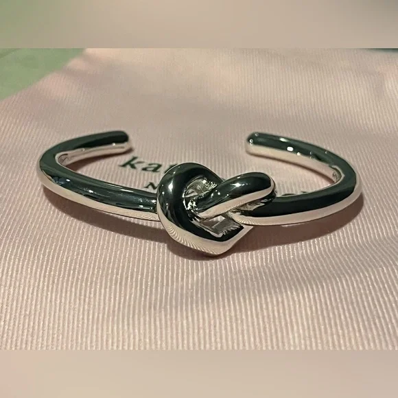 Kate Spade Silver Tone Loves Me Knot Cuff Bracelet NWT and dust bag - Picture 5 of 9